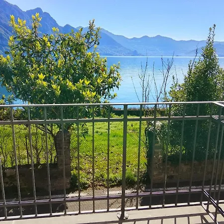 Lilli Apartamento Riva di Solto